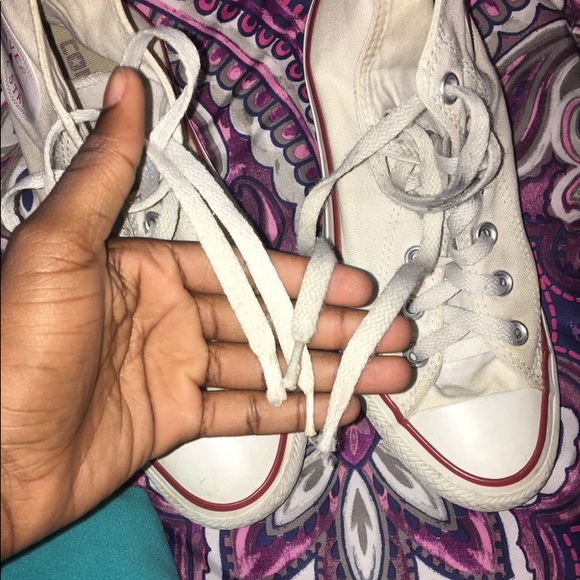 ***SOLD***White High Top Converse - Picture 3 of 3